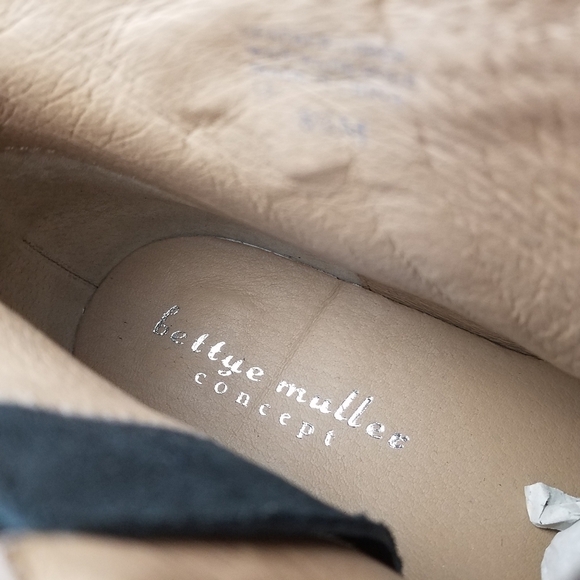 Bettye Muller 8.5 US Trinity Black Biker Leather Side Zip Booties Ankle Boot NEW - Picture 5 of 12